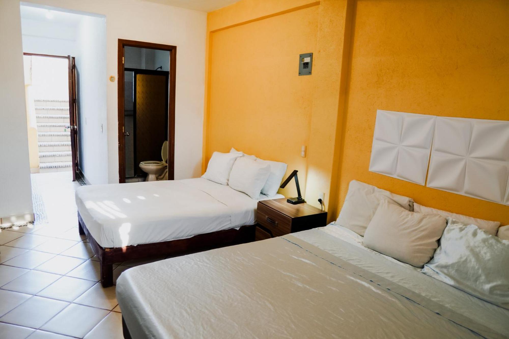 Hotel Roble Zihuatanejo Exterior foto
